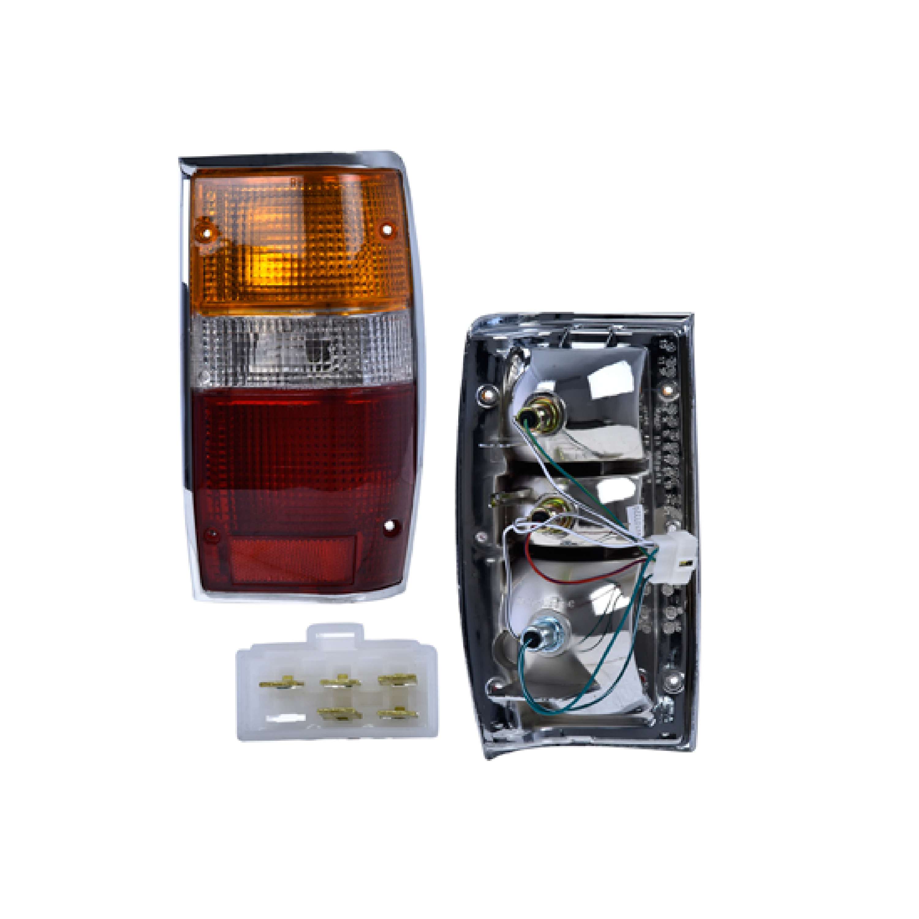 Calavera Derecha Mitsubishi L200 F/Cromo U.T.P 1996 Depo