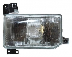 Faro Nissan Pu 720 92-93 C/Ajustes Tyc Der